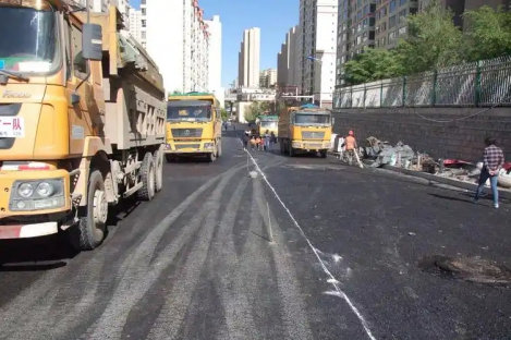 万丰第三市场西侧道路改造工程