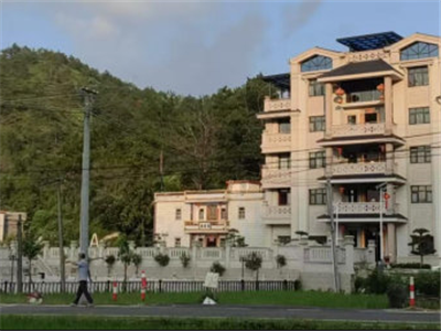 五华县周江镇爱德大厦